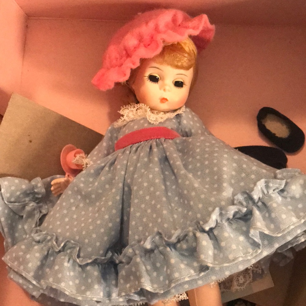 Madame Alexander Miss Muffet Doll
